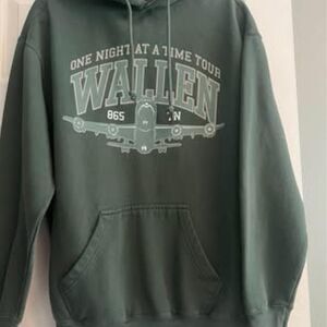 Morgan Wallen concert Hoodie. Army green size medium.